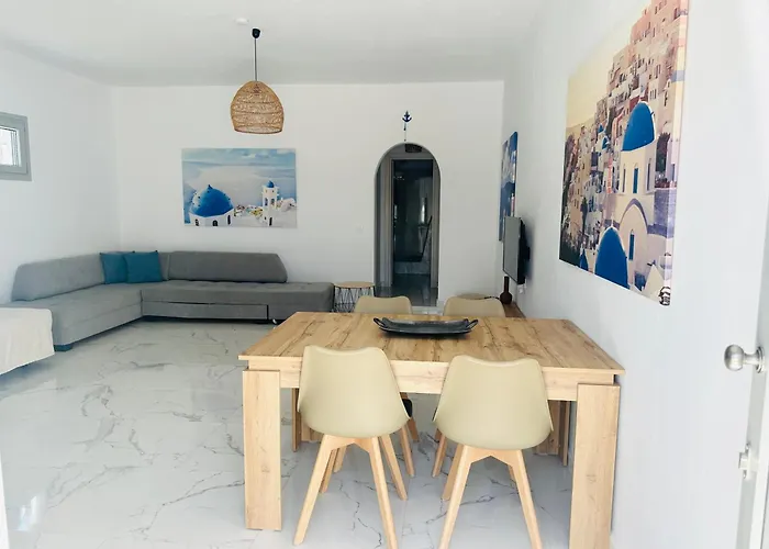 Santana Lägenhet Perivolos (Santorini)