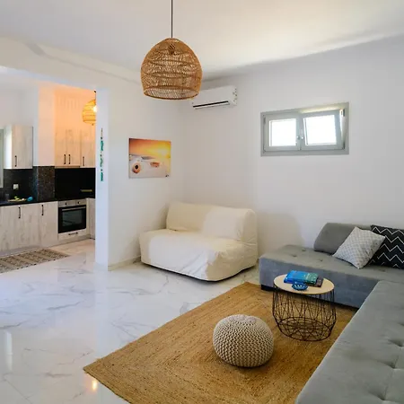 Santana Daire Perivolos (Santorini)